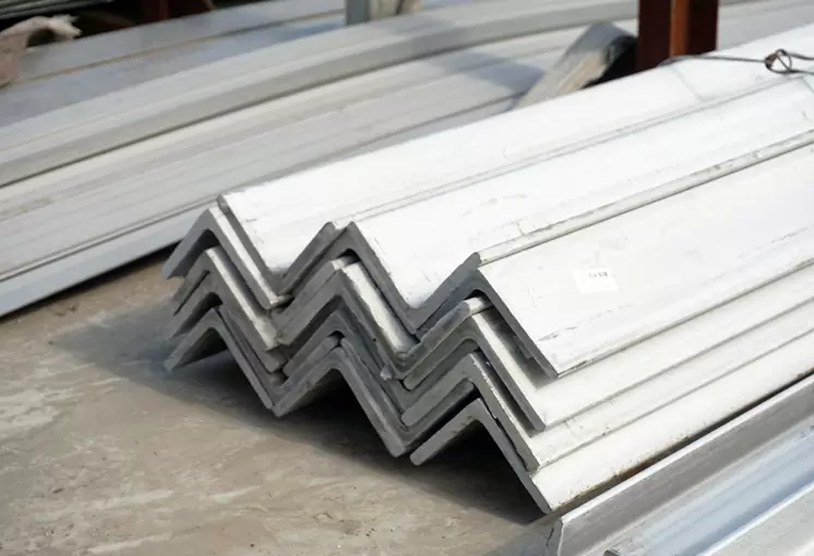 6063 Aluminum Angle